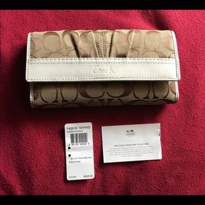 Coach Bags - Coach purse and wallet Coach Bags - Coach purse and wallet